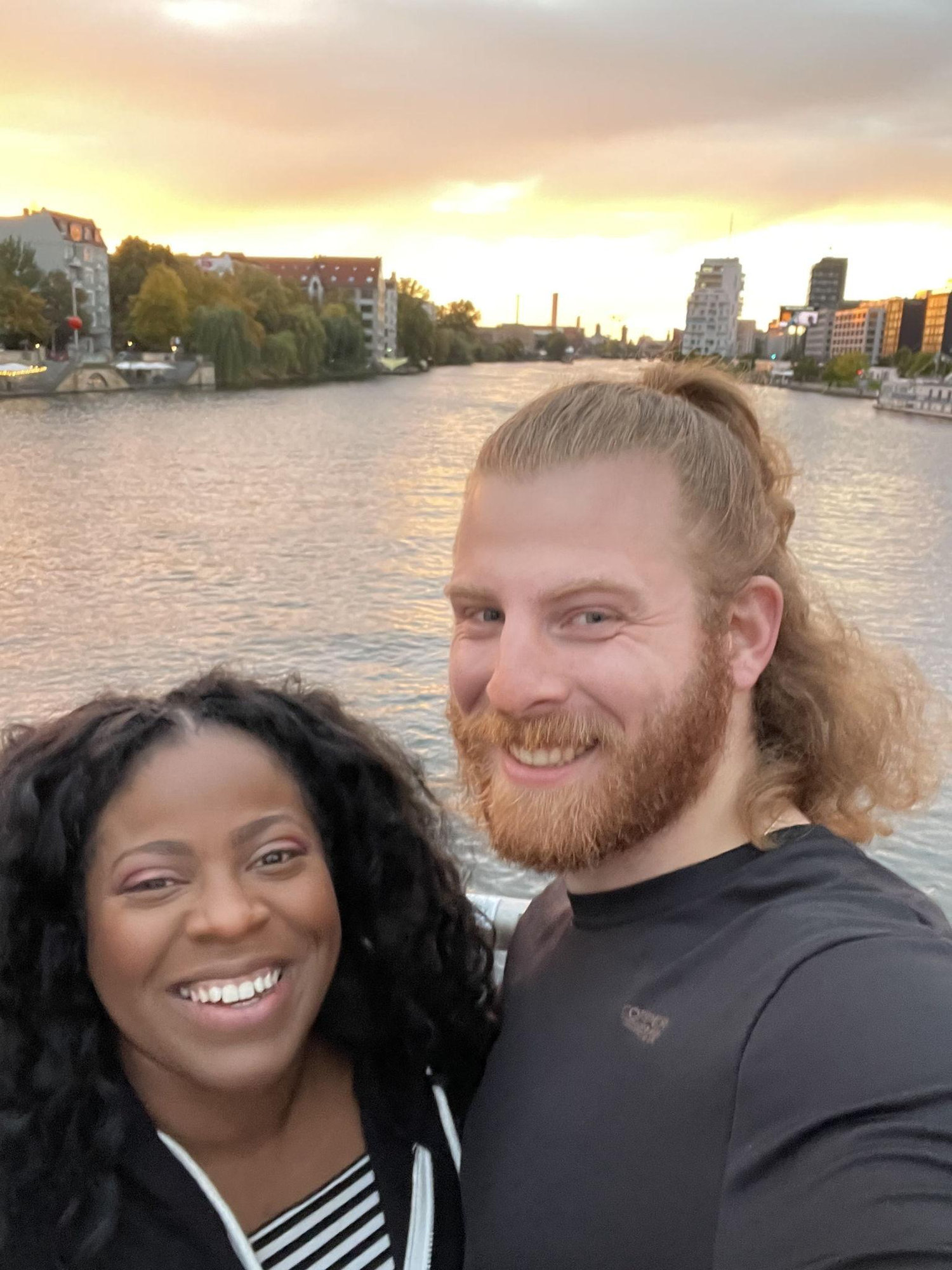 The Wedding Website of Jonah Boyer and Jessica Brooks