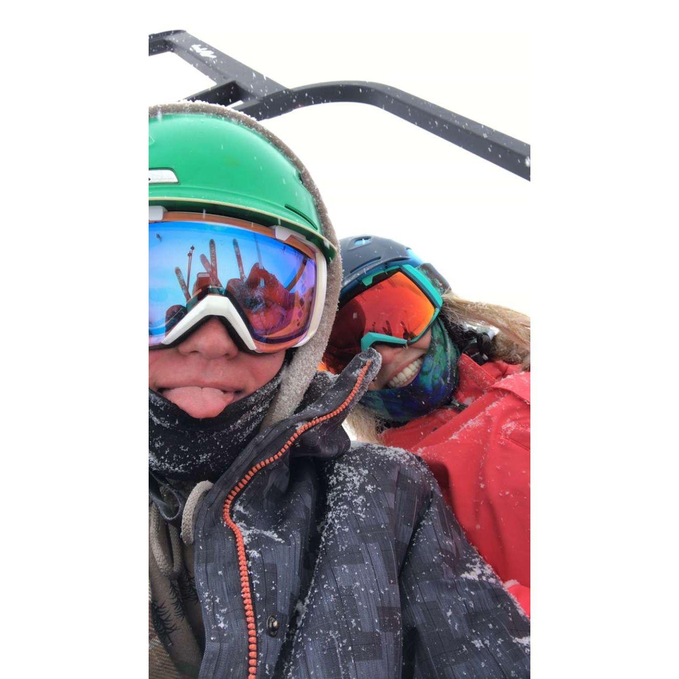 Skiinggggg