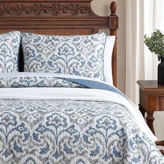 Cape Verde 3-Piece Reversible Quilt Set