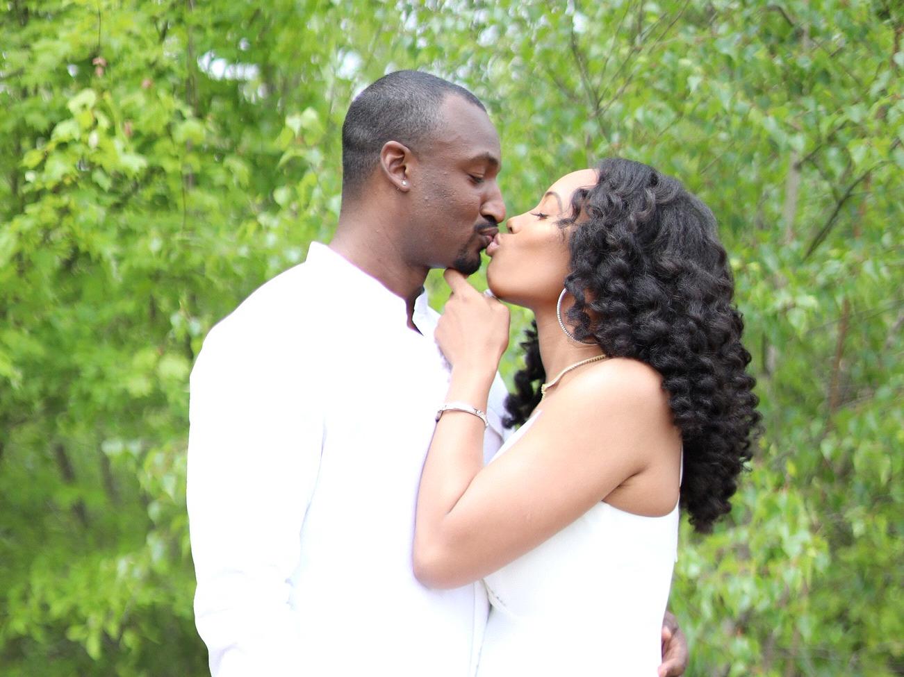 The Wedding Website of Victoria Lynn Clark and Savon Gary Huggins