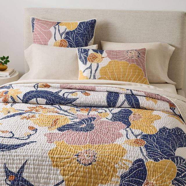 Poppy Floral Quilt
