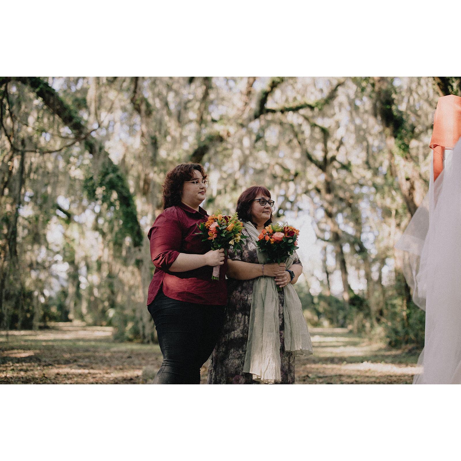 Matron and Maid of Honor, Andrea and Cassidy Kelley