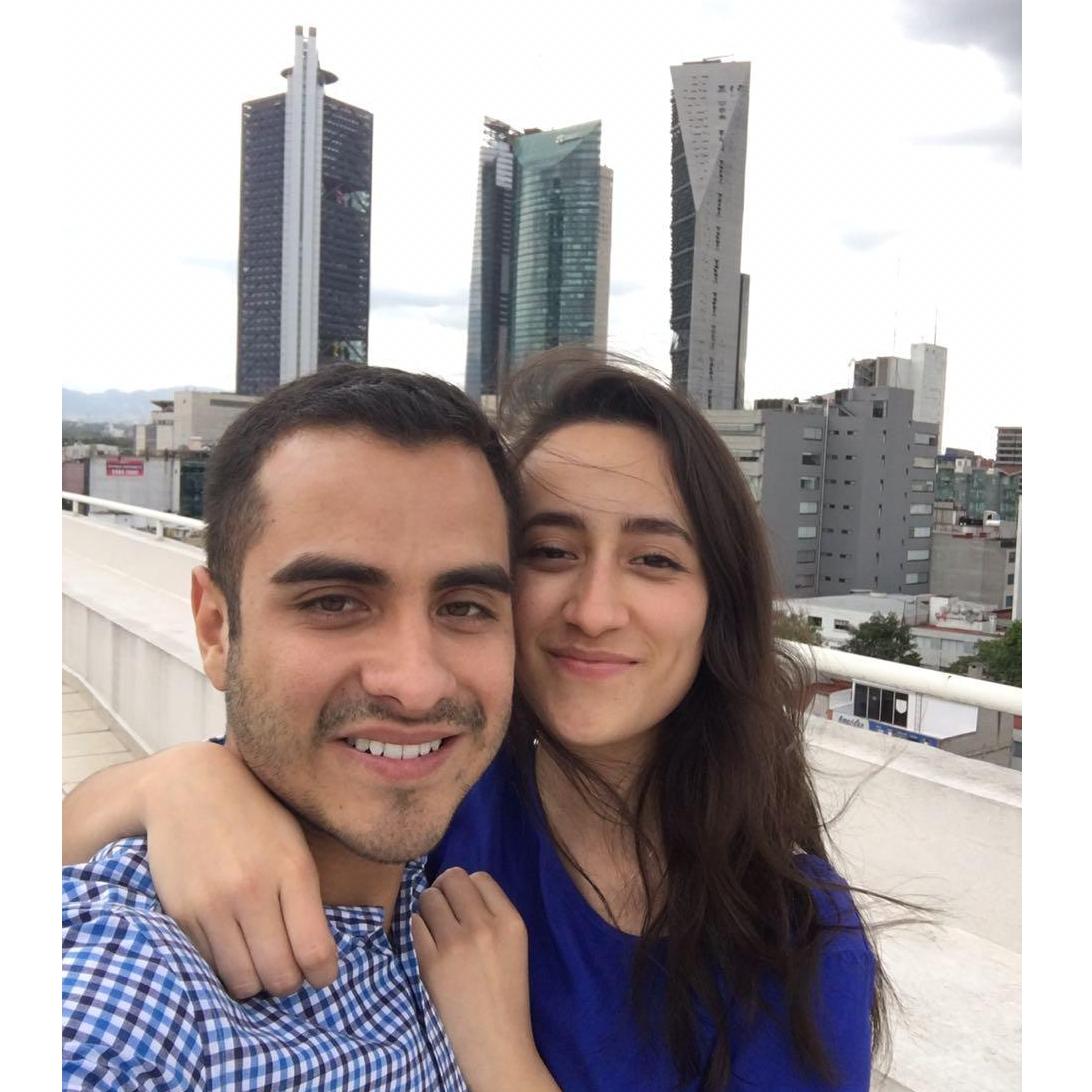 Nos dijimos "Te quiero".
We said "I love you".