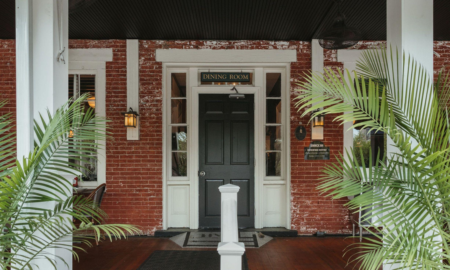 The Wedding Website of Lindsey Grillot and Joe Pozzuto
