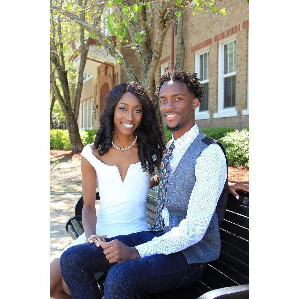 Elizabeth's Graduation Photo Shoot - 2017