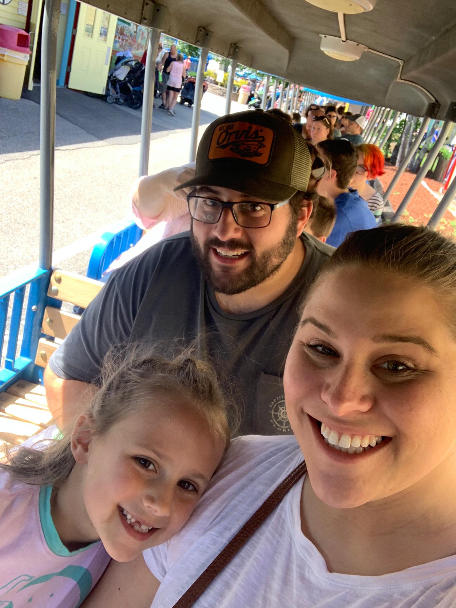 We’ve become an Aunt & Uncle together