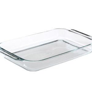 Pyrex® 4 Quart Oblong Baking Dish