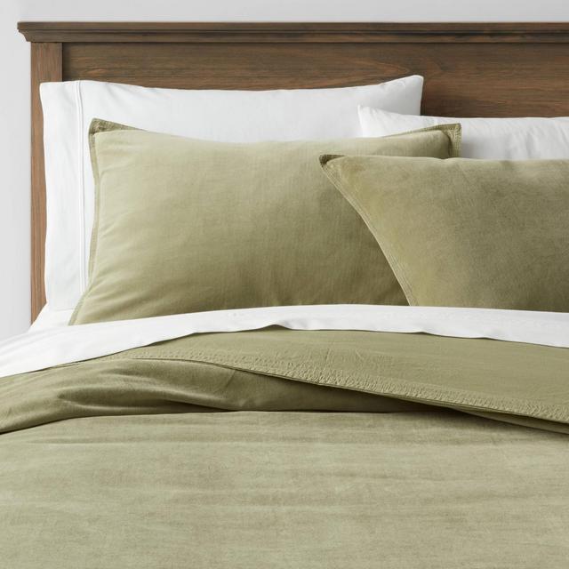 Full/Queen Solid Velvet Duvet Cover & Sham Set Green - Threshold™