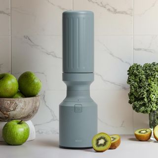 Mighty 850 Stainless Steel Blender
