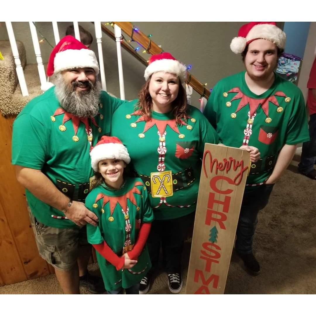 The whole gang wishing you a Merry Christmas!