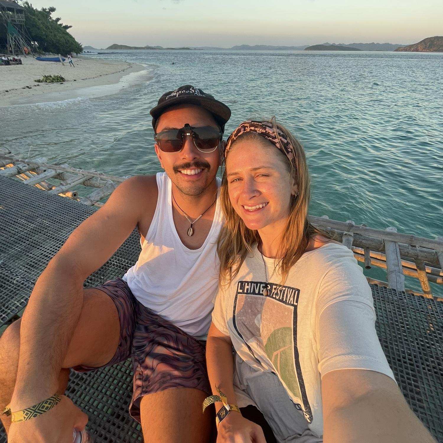 Golden hour on an island in Palawan!