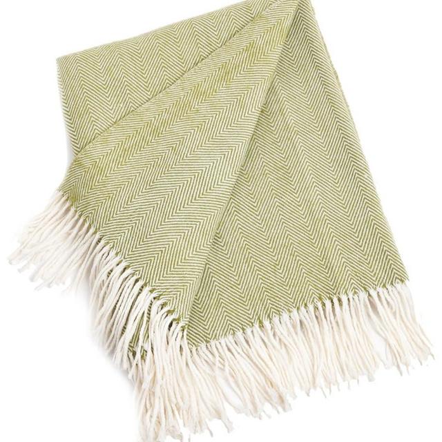 SARO LIFESTYLE TH415.GS5060 Herringbone Throw, Grass, 50"x60"