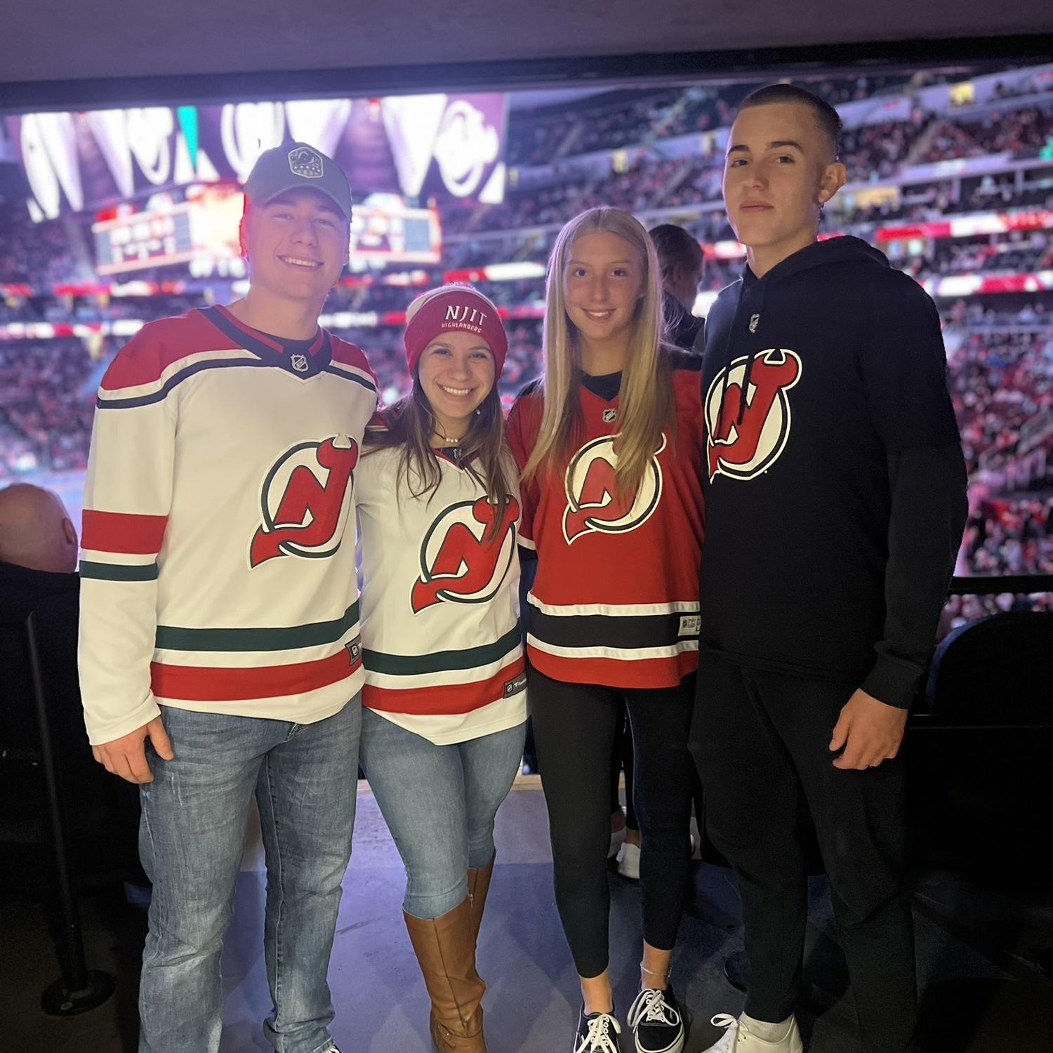 Devils Game 🏒 2022