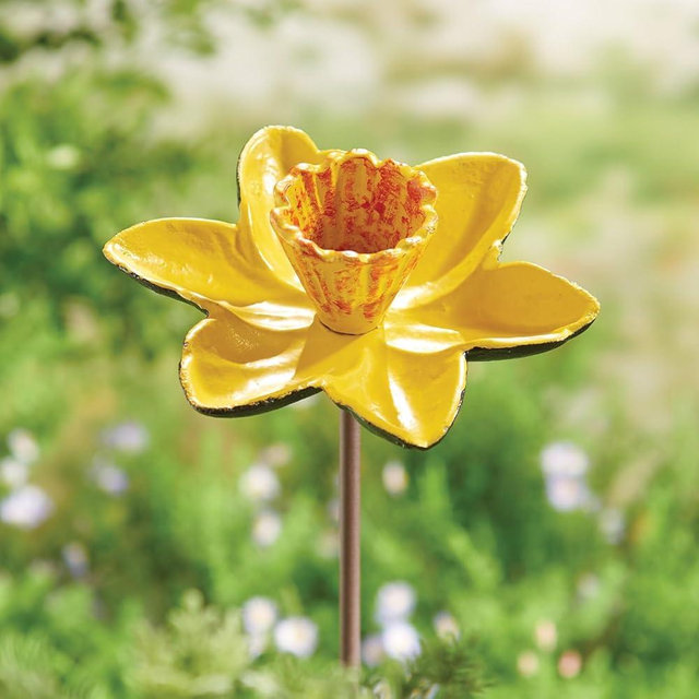 Iron Flower Bird Feeder Stake Daffodil