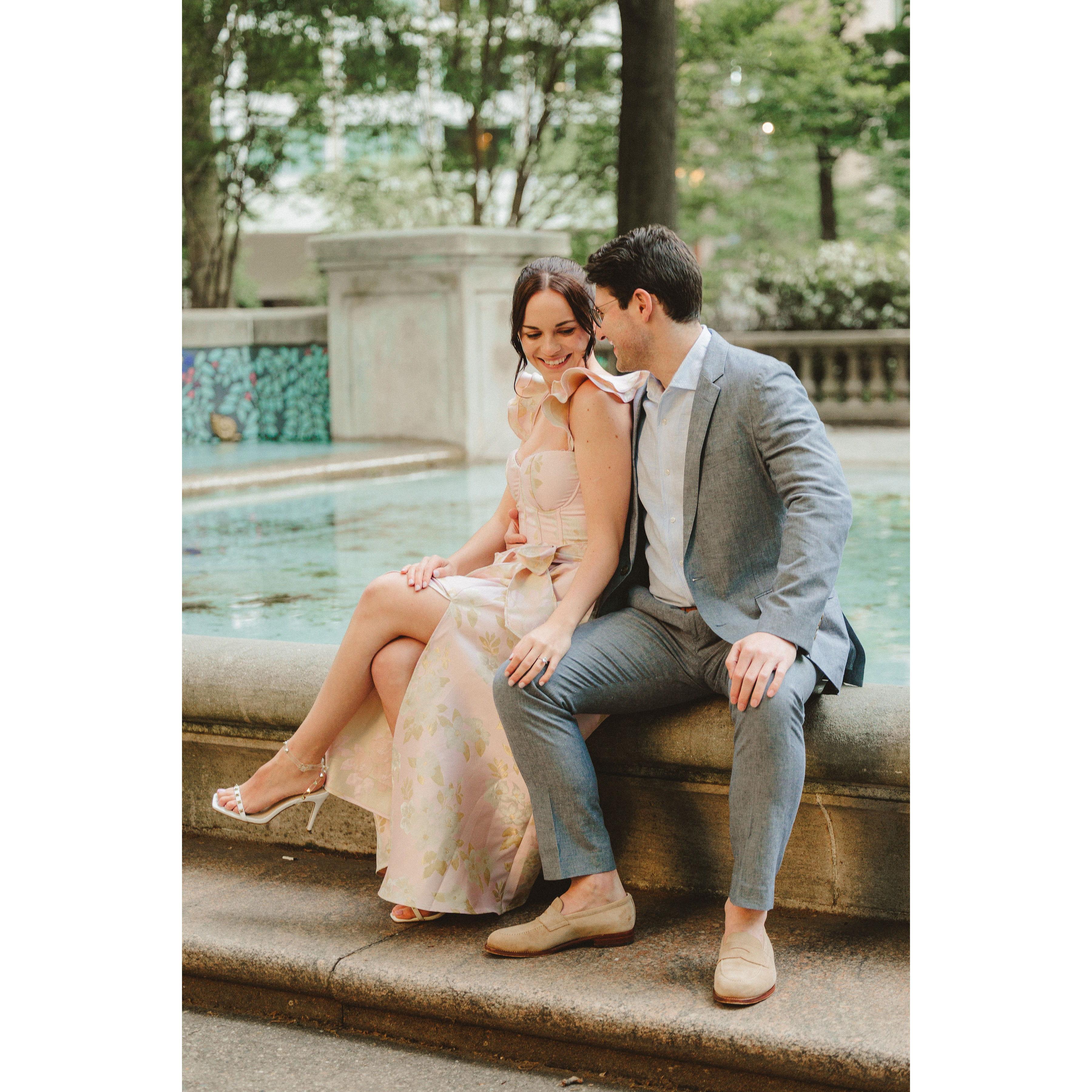 Engagement photos in Rittenhouse Square, Philadelphia