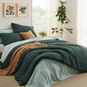Bedsure King Size Comforter Set - 7 Pieces Forest Green King Bedding Set for All Seasons, Boho Contrasting Design Bed in a Bag with Comforter, Sheets, Pillowcases & Shams - Forest Green, King Comforter + 6 Additional Pieces