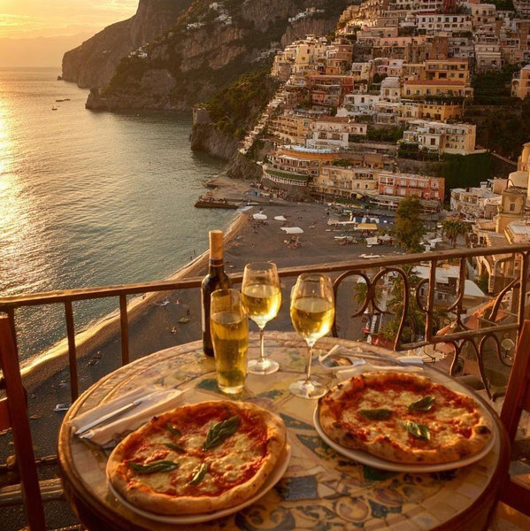 Italy: Dinner For Two