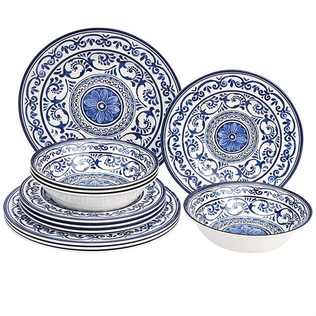 Amazon Basics 12-Piece Melamine Dinnerware Set - Service for 4, Traditional Blue and White