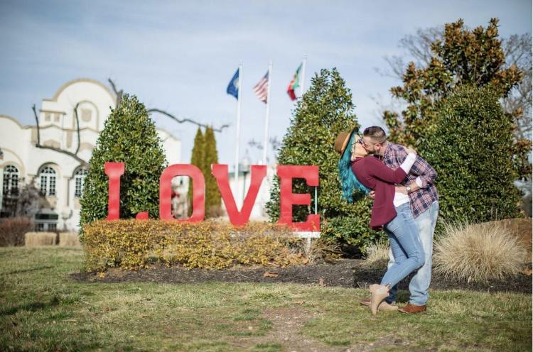 The Wedding Website of Jessica Sandgren and Iain McDonald