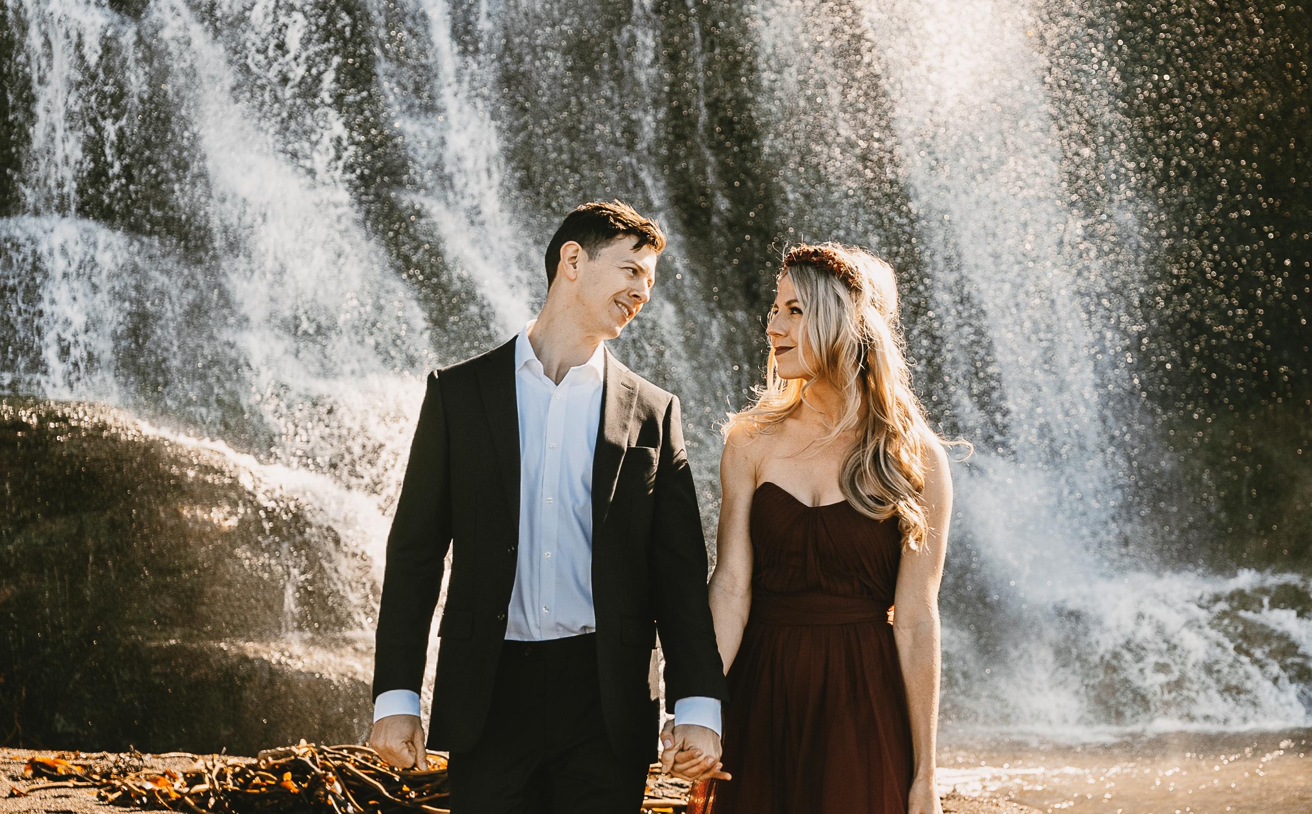 The Wedding Website of Loryn Ferreira and Adrian Austin