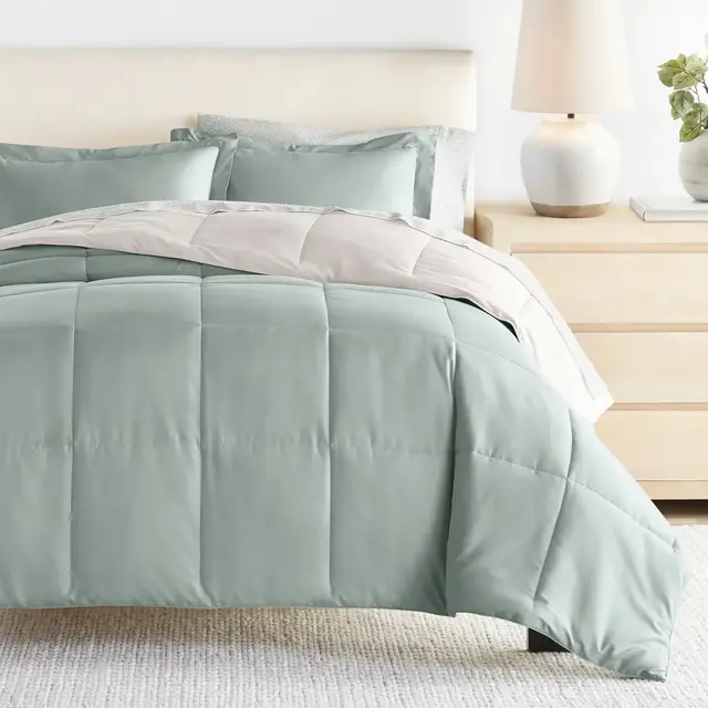 7PC Bedding Bundle, Reversible Solid Comforter and Patterned Sheet Set - Becky Cameron, Modern Circles Eucalyptus / Natural, Queen