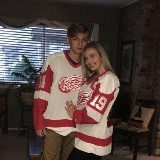 Our first photo together

Halloween 2017🧡