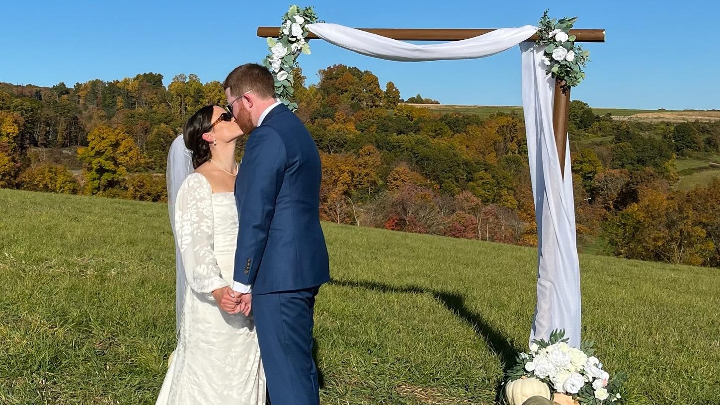 The Wedding Website of William Baldwin and Allison Mitchell