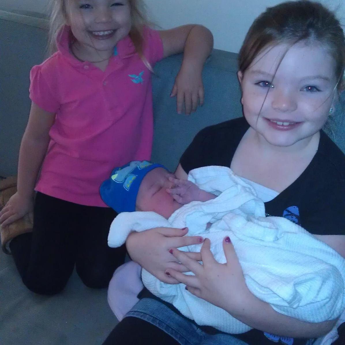 The Kidwell siblings at their first meeting