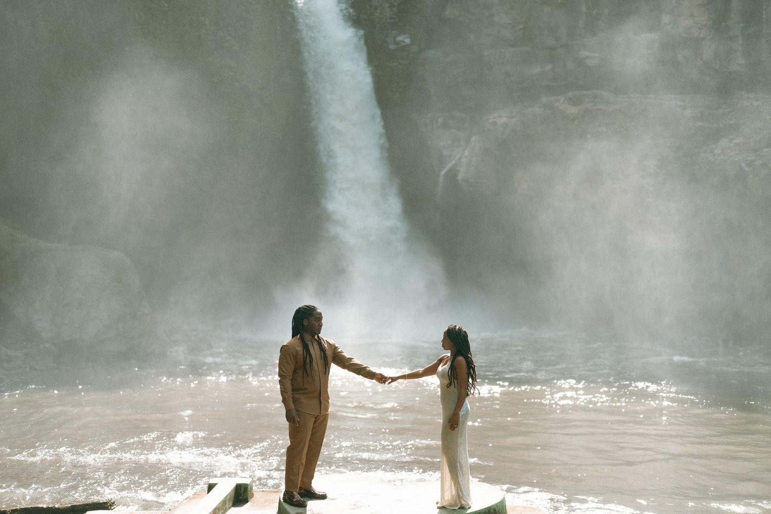 The Wedding Website of Vee Skipper and Sonny Robinson