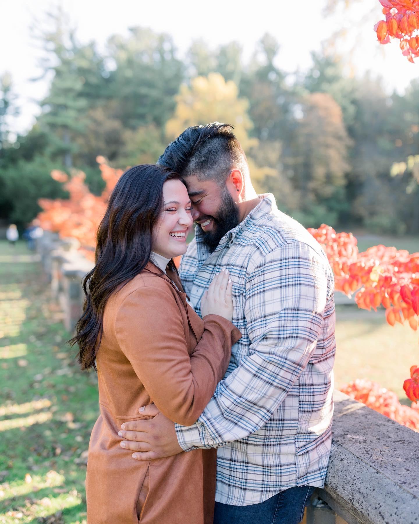 The Wedding Website of Sydney Willis and Aaron Diaz