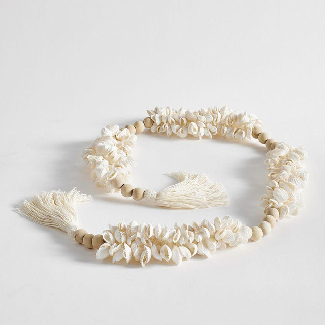 Shell Garland With Beads - Natural