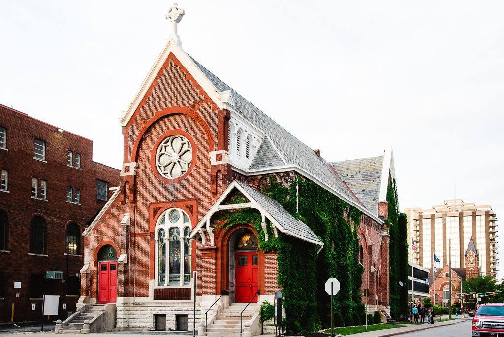 The Wedding Website of Kristin Barnes and Lane Grimaud
