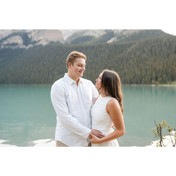 Madison Compton and Garret Spiegel's Wedding Website