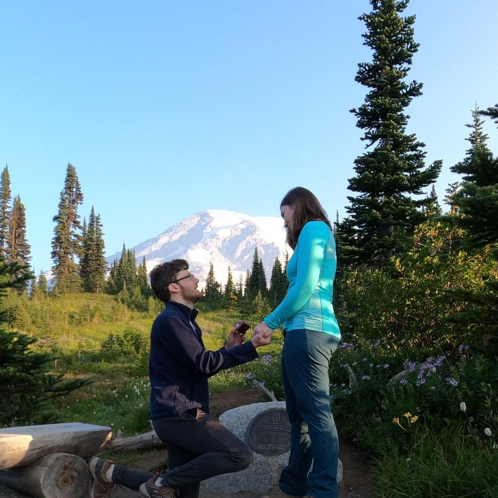 The proposal in front of Mount Rainier!