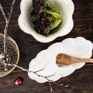 Meridian Scallop Oval Tray