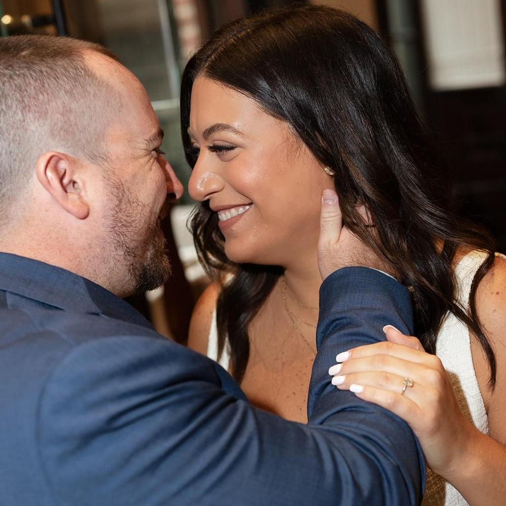 Gillian Vitale and John Lowry's Wedding Website, image size:1000x1000