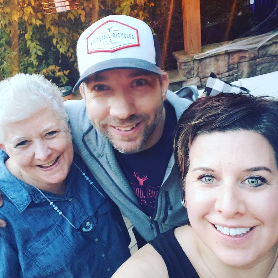 The 3 musketeers.....Claire is very close to her mom and brother and her family means the world to her.