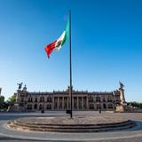 Macroplaza & Parque Fundidora Walk