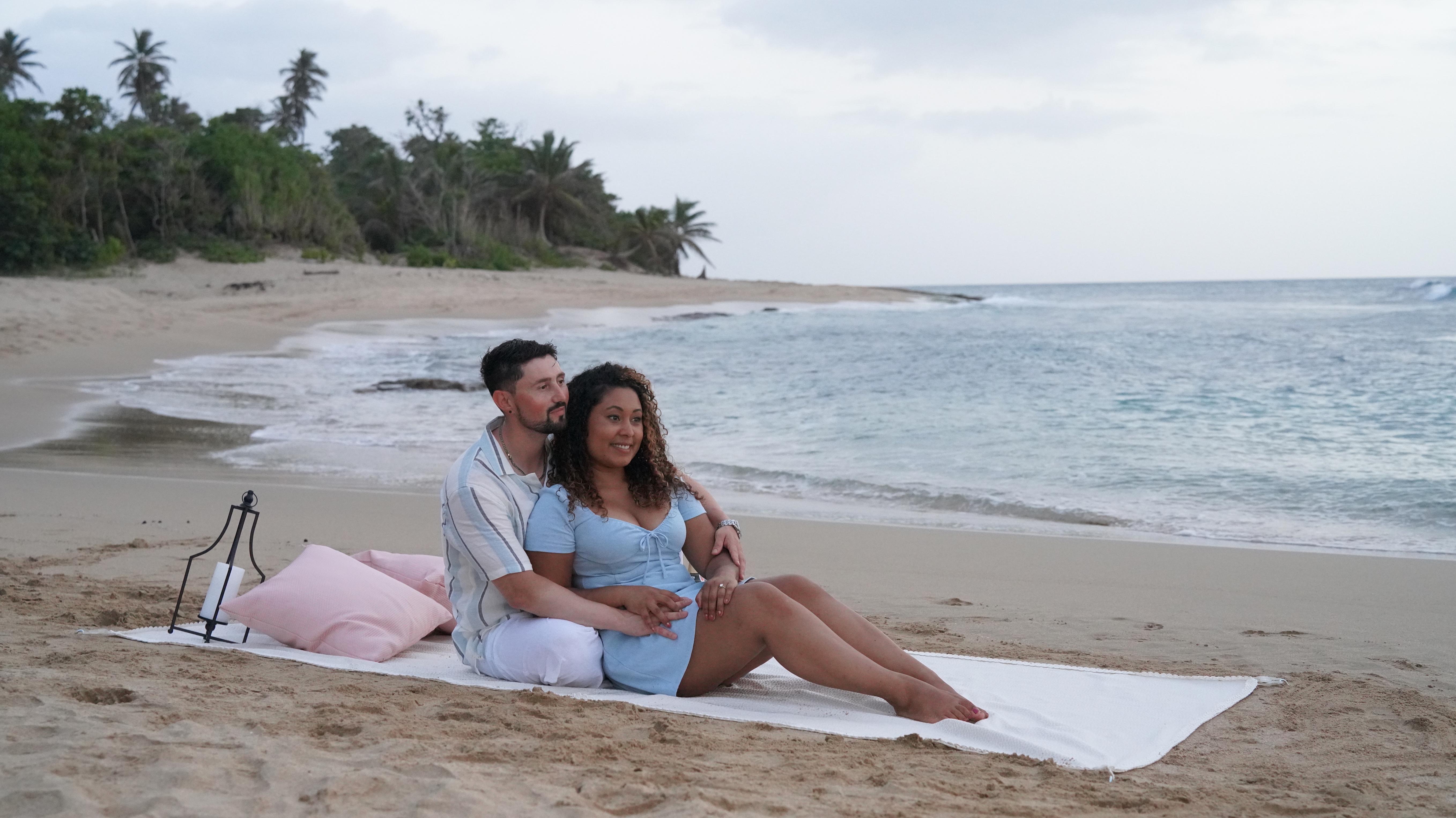 The Wedding Website of Nathalie McPhun and Cesar Hincapie