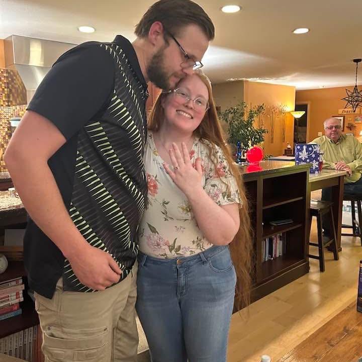 Merry Christmas to us!! ✝️❤️💚💍