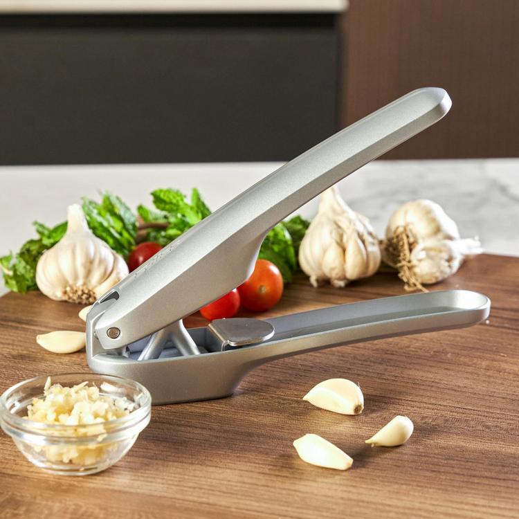 Zyliss, Susi 4 Garlic Press | Zola