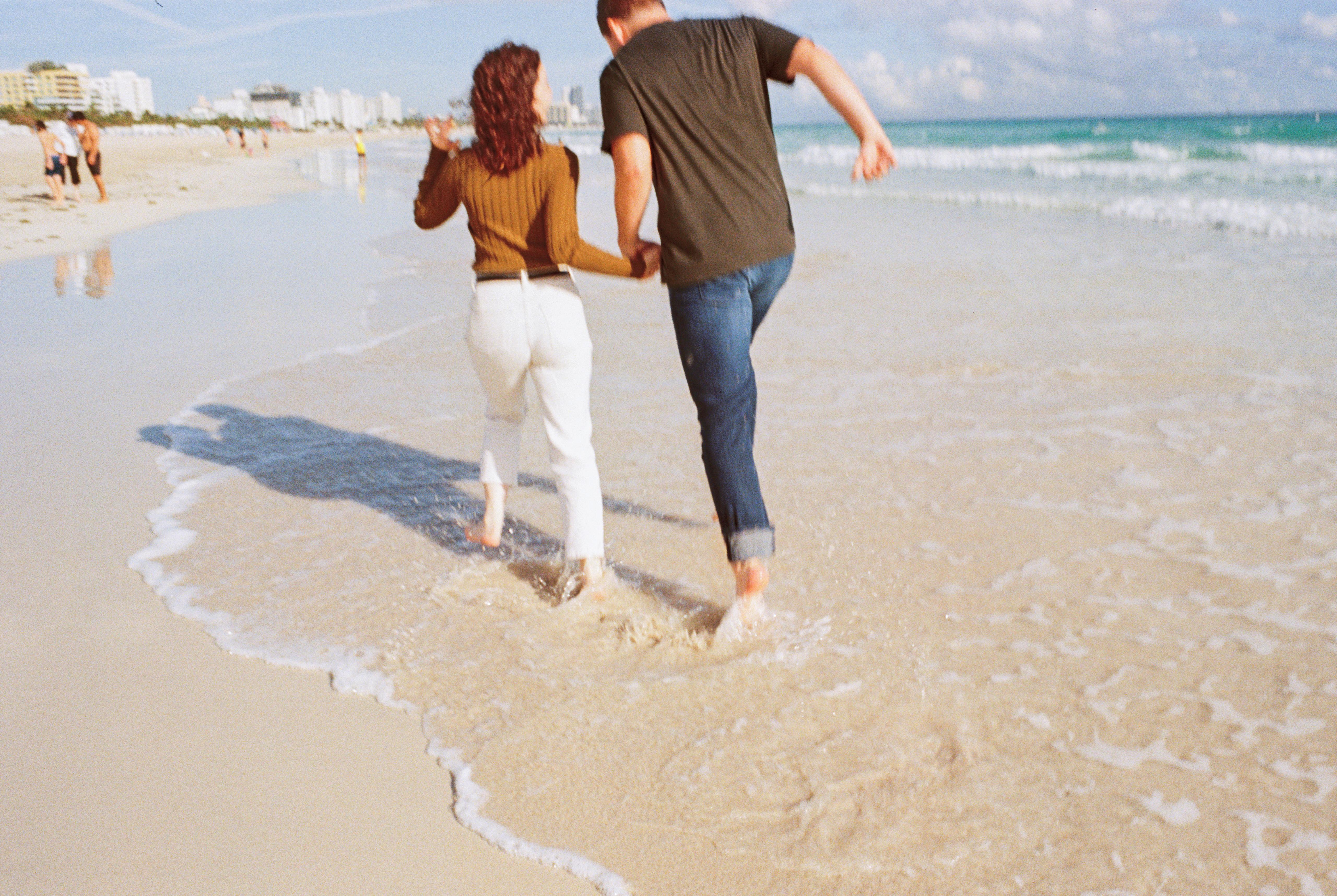 The Wedding Website of Luna Goldberg and Max Halasz