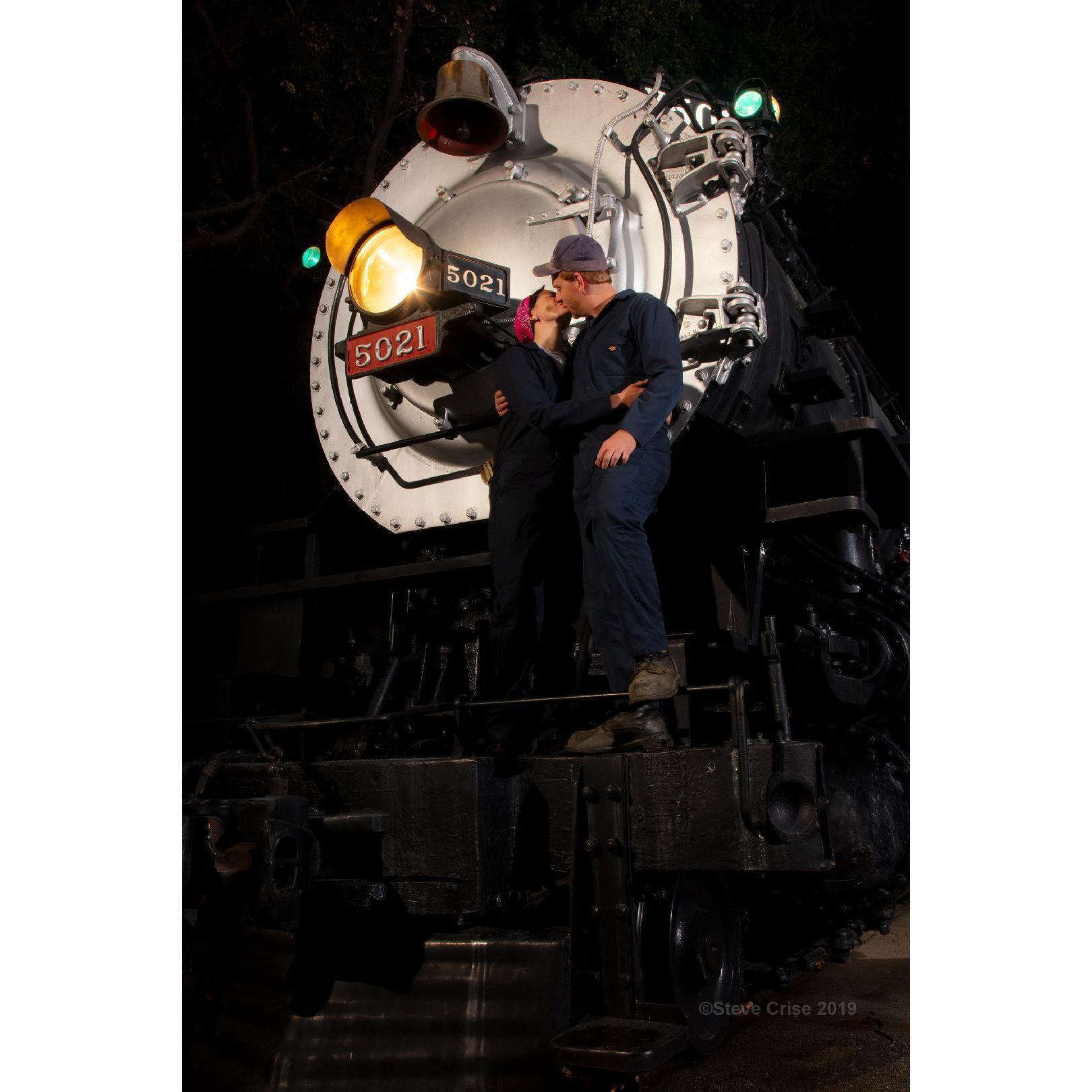 We got a few cute photos at the train museum's annual night photoshoot! :)
