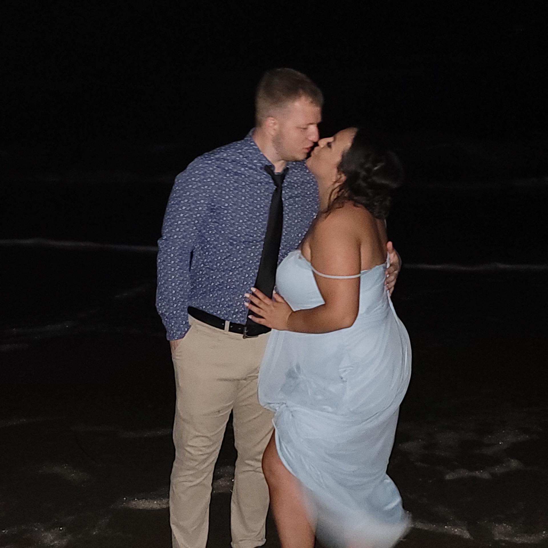 we love weddings