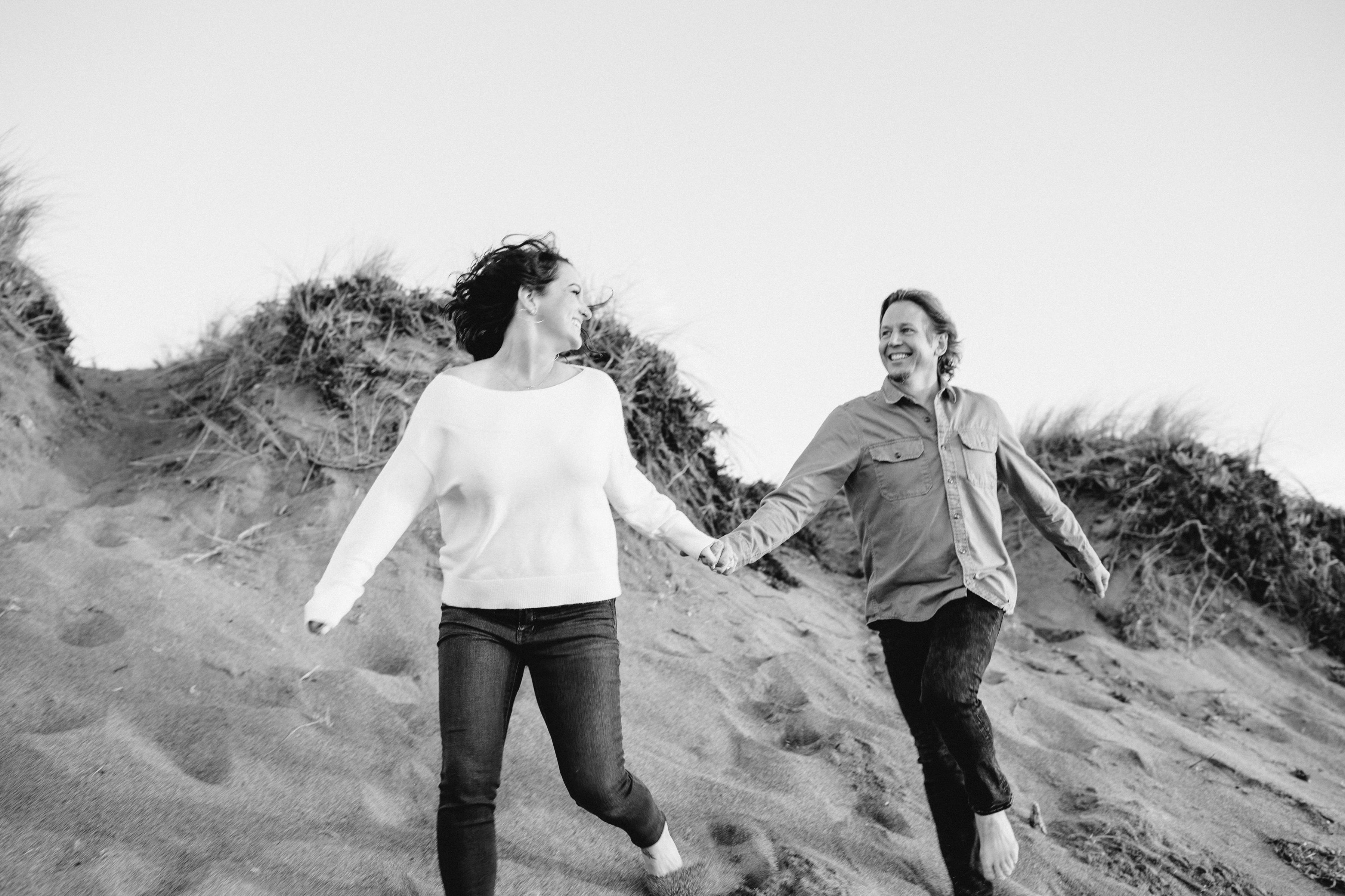 The Wedding Website of Allison Pratt and Max Delaney