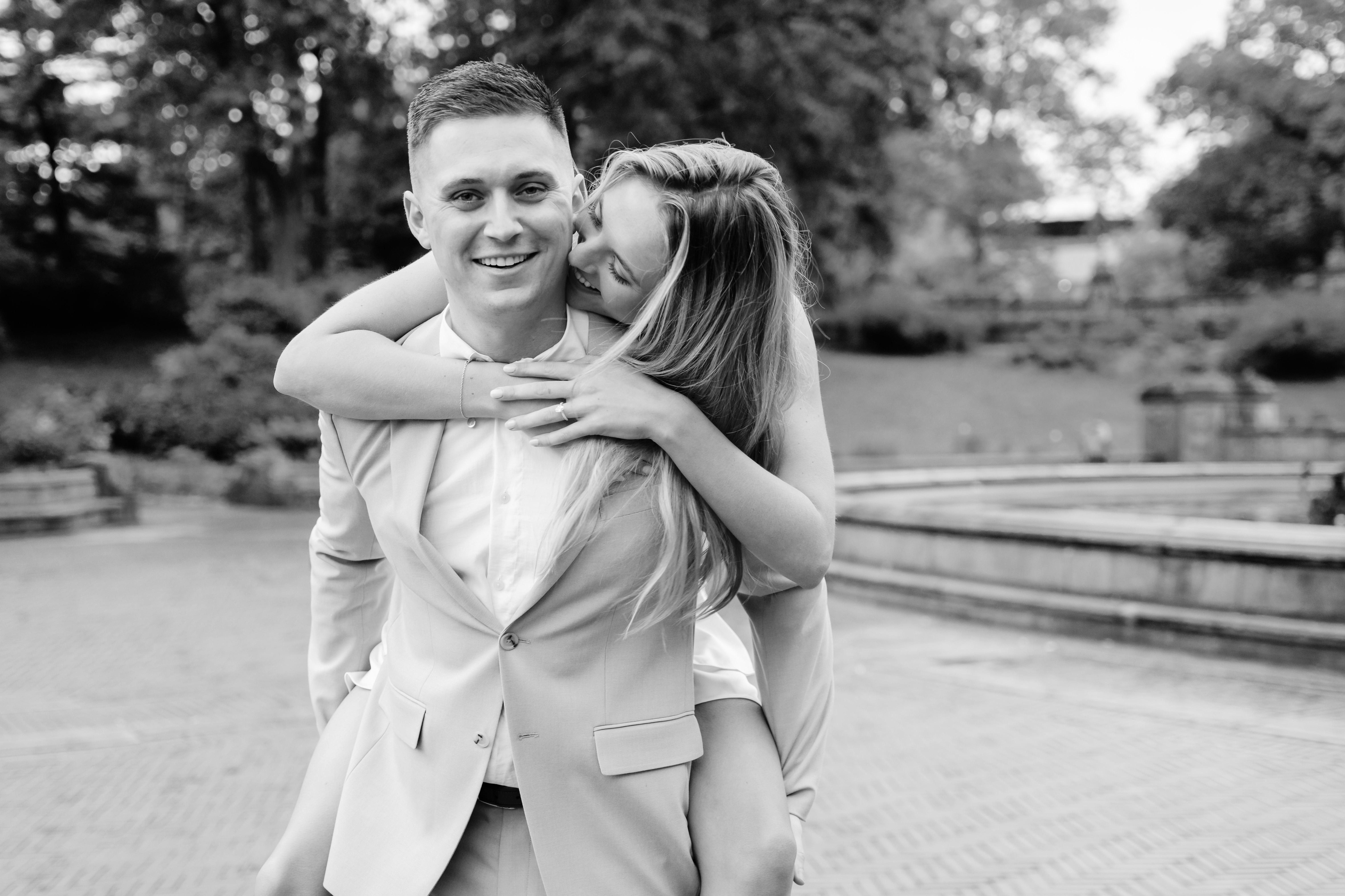 The Wedding Website of Taylor Kitchen and Eric Howe