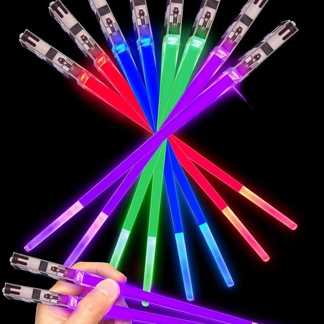 Lightsaber Chopsticks Light Up, Star Wars Chopsticks Light Up, Mini Lightsaber, Fun Chop, Cool Chopsticks, Light Saber Chopsticks, Led Chopsticks, 4 PAIRS, Blue Red Green Purple, Groove Tips