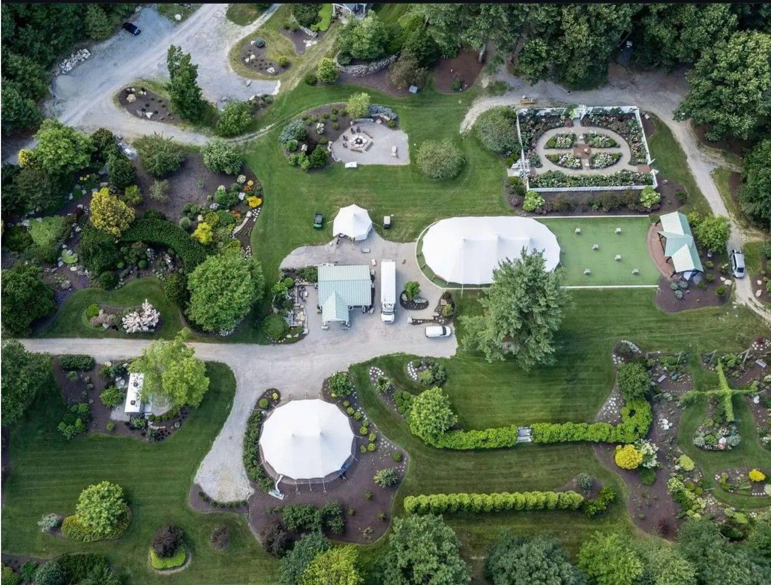 The Wedding Website of Kylie Persson and Tony Foti