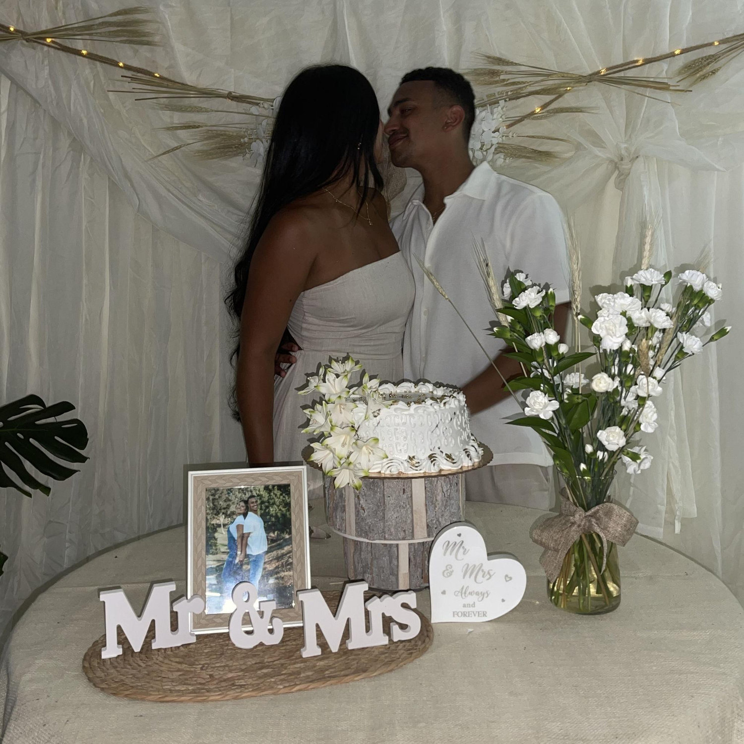 Primera vez en Puerto Rico como esposos (boda civil). La familia de Ryan organizó esta cena de celebración.