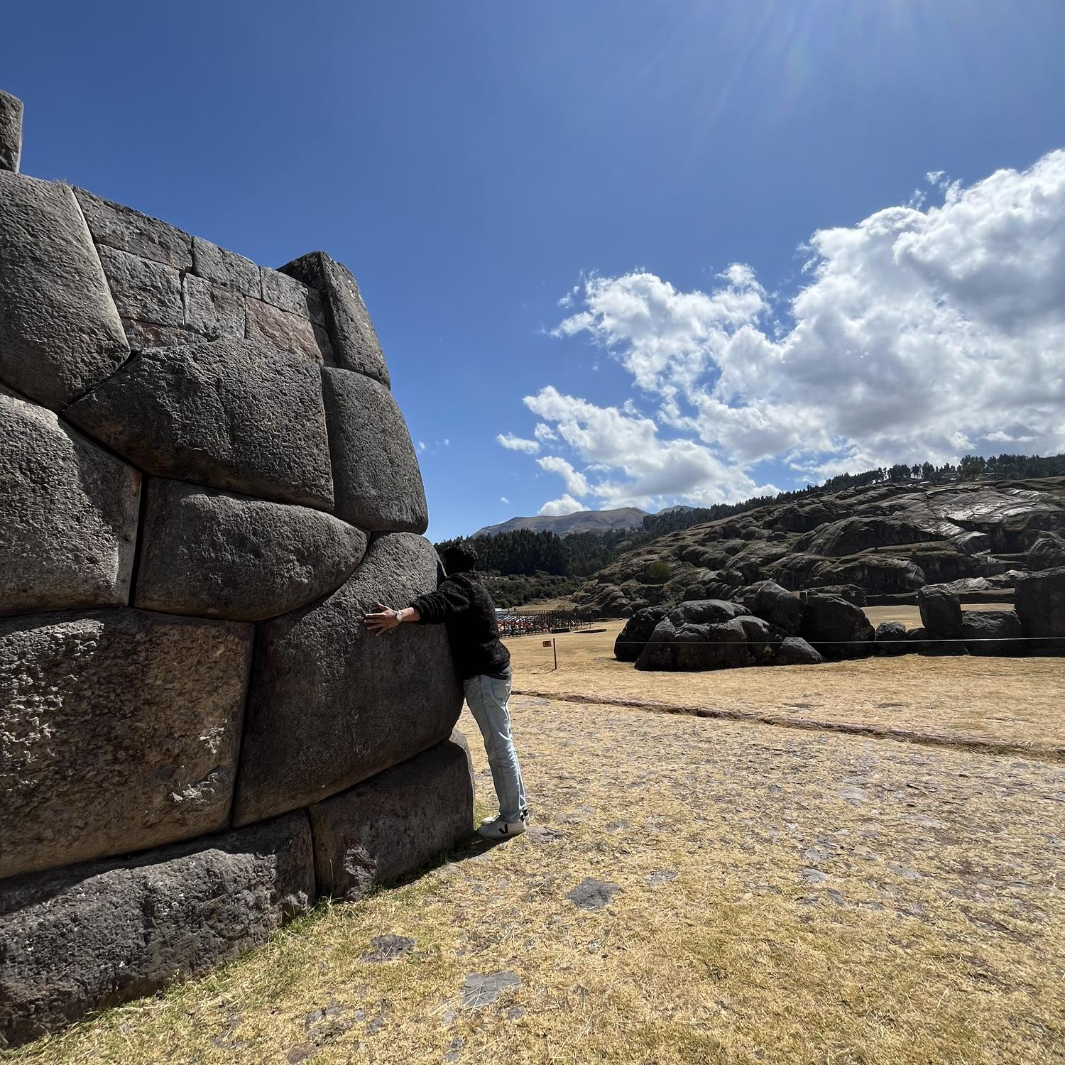 Saqsayhuaman